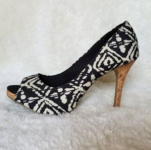 Christian Siriano black and white tribal cork hee