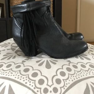 Sam Edelman boots