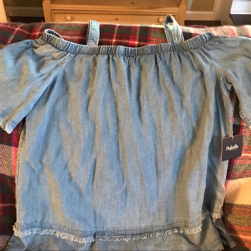 Cold shoulder denim blouse