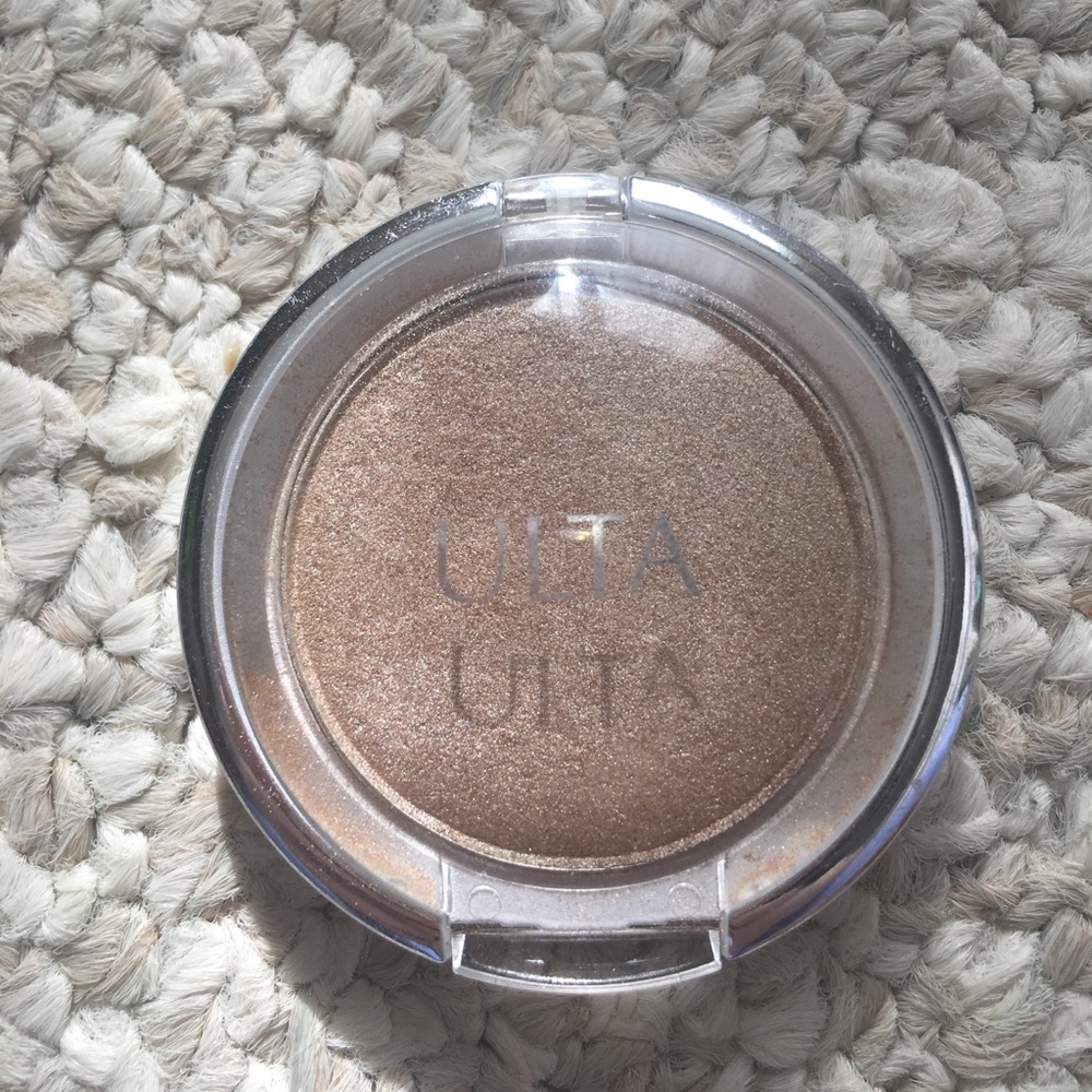 ⭐️Offer⭐️ Eyeshadow