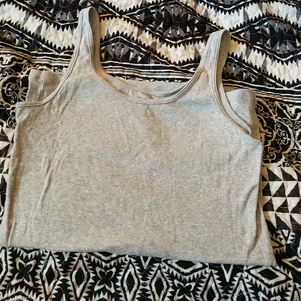 Soft cotton Gap tank!