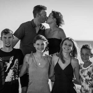 Meet your Posher, Lonna