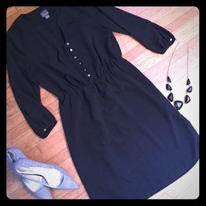 Classy buttoned dress