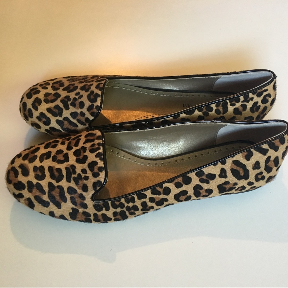 Adrienne Vittadini leopard print loafer women 8.5