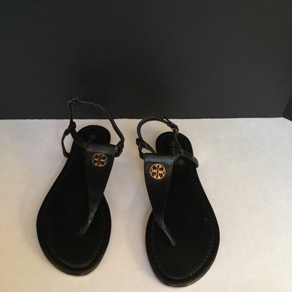Abas Shoes - T gold medallion on black leather sandals 9 nwot