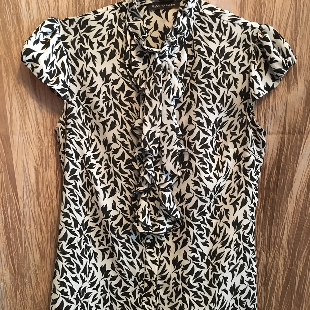 Small Size Blouse by Violet & Claire