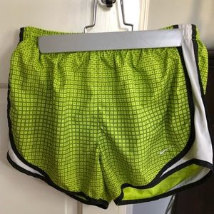 Nike running short