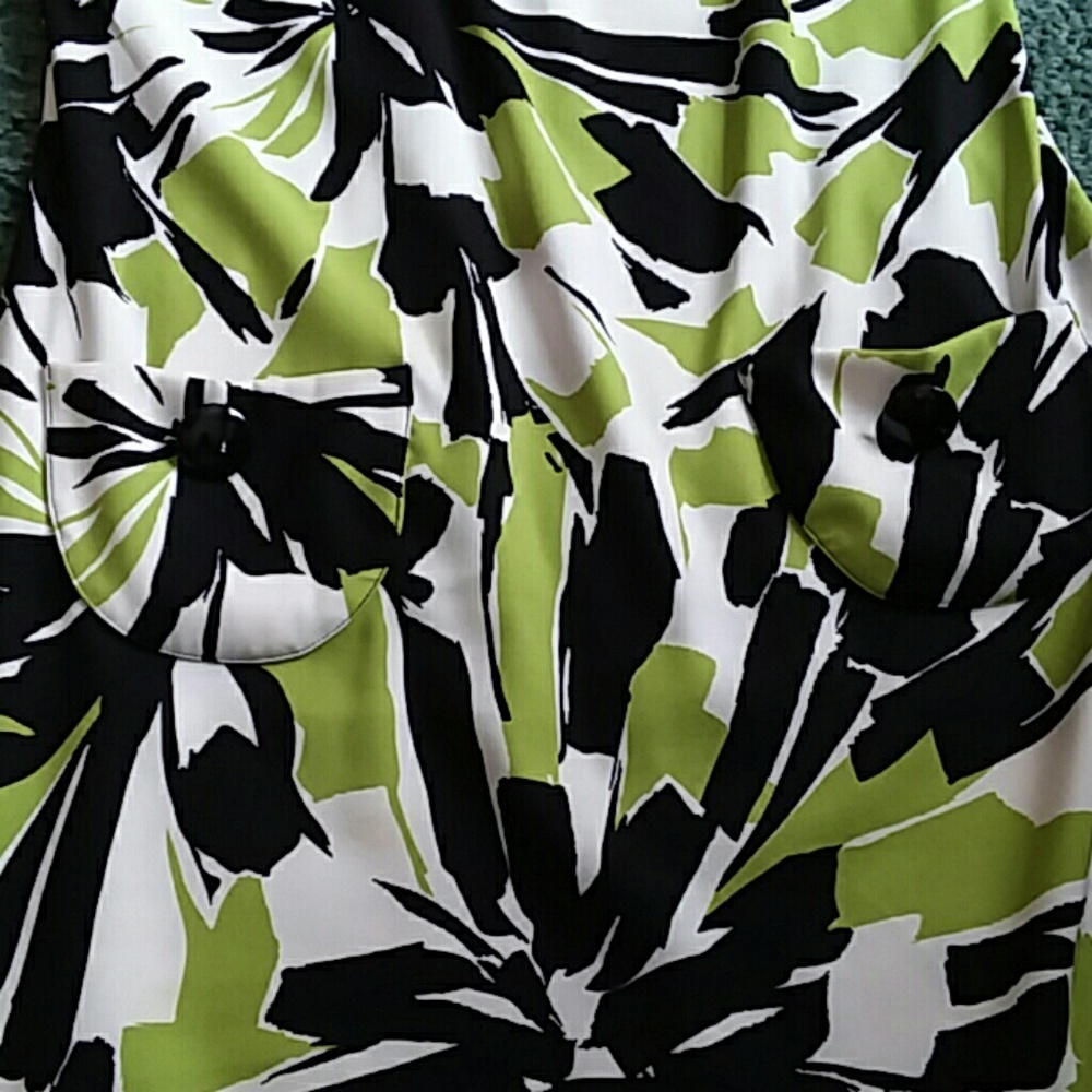 Shift dress - Picture 3 of 3