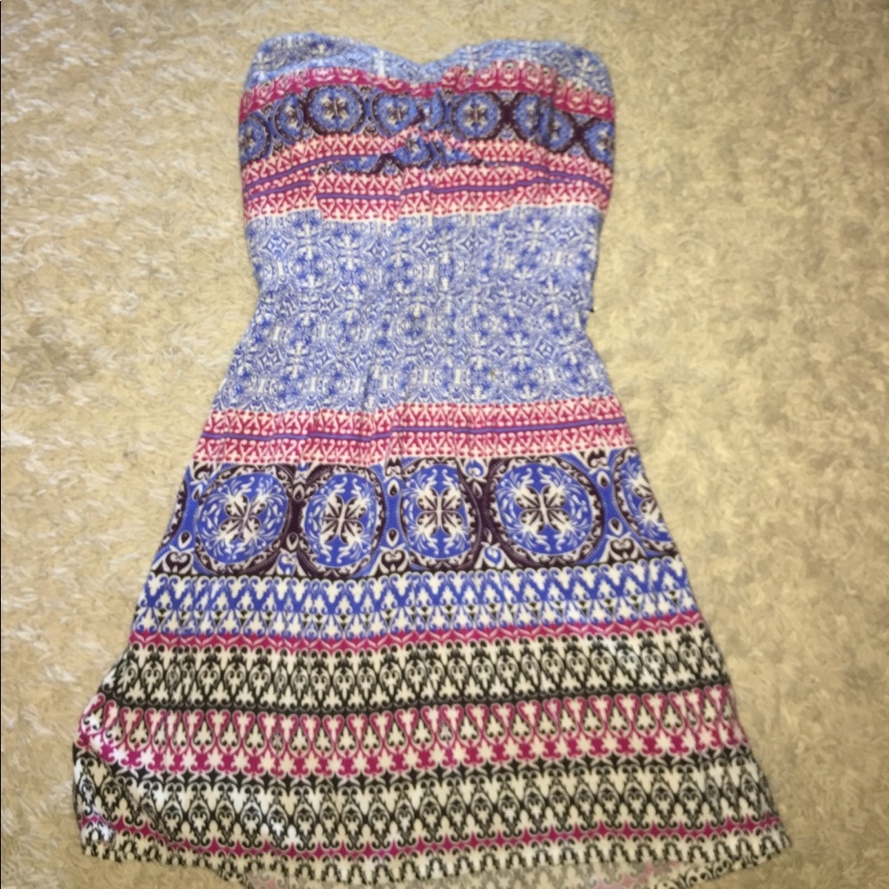 Strapless dress
