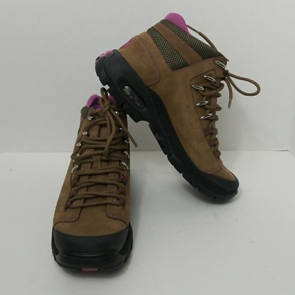 NIKE Air ColeHaan Boots