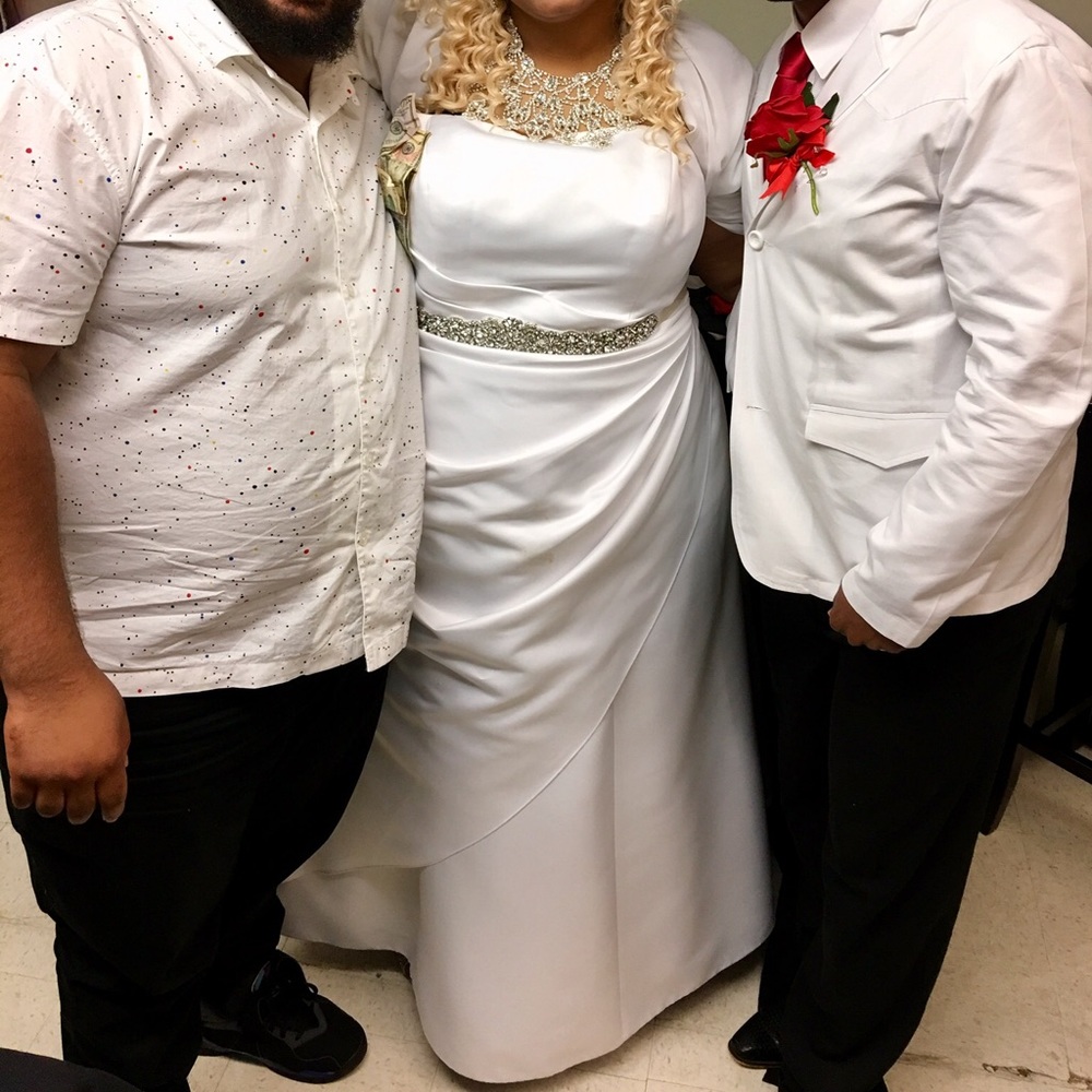 Davids Bridal Wedding Dress
