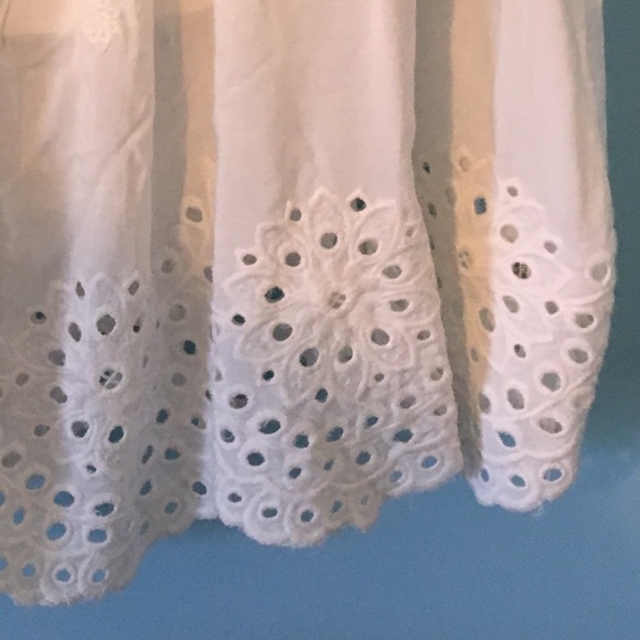 Off The Shoulder Shirt - Picture 3 of 3