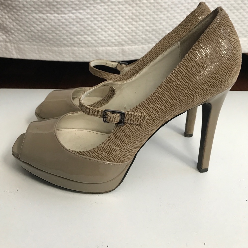 Lightly worn Calvin Klein Open-toe heels
