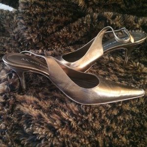 Anne Klein bronze leather heels