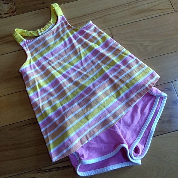 Short Set! - Picture 2 of 4