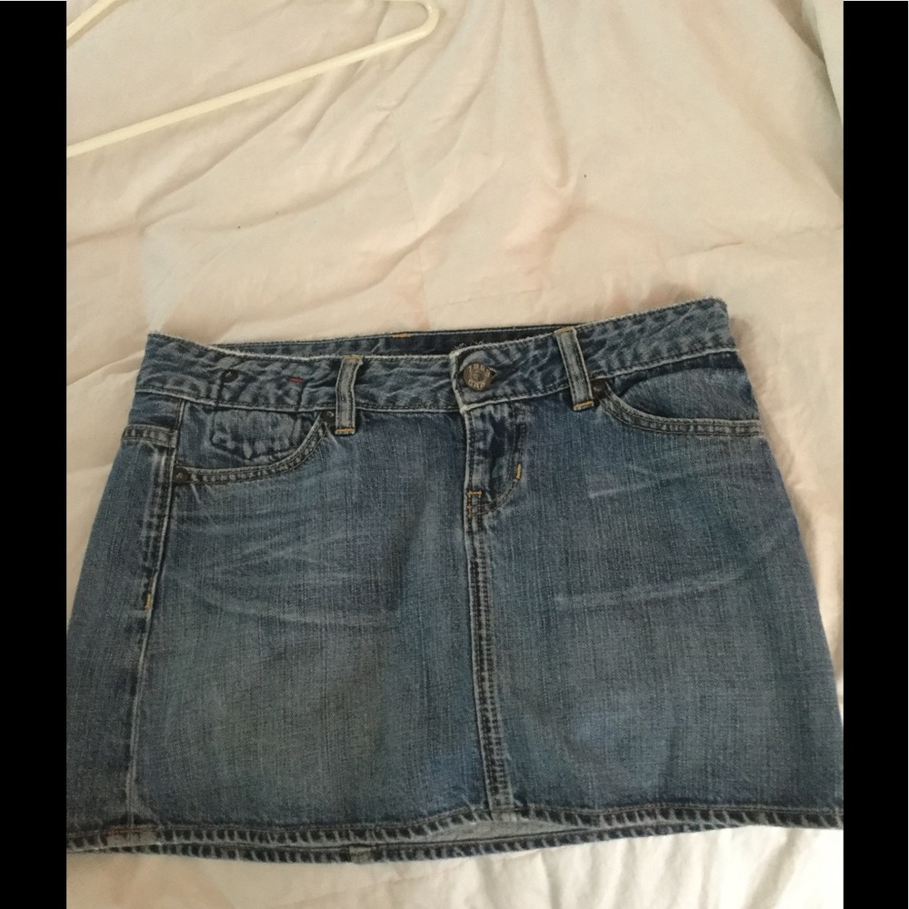 Mini Gap skirt