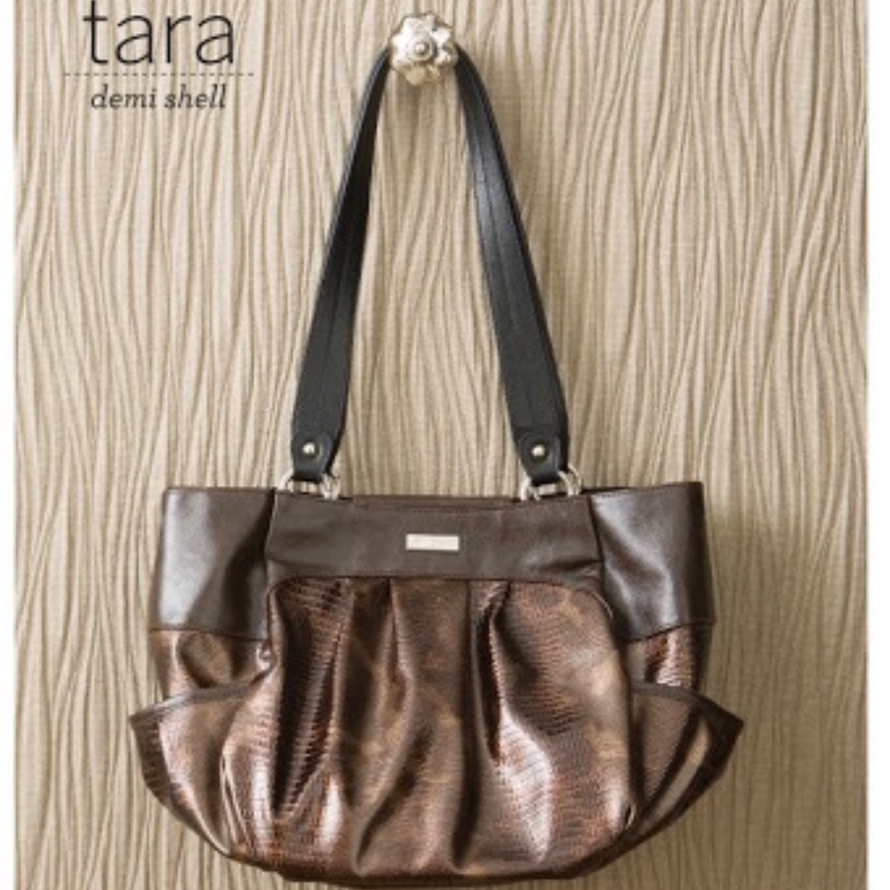 Miche "Tara" Demi Shell