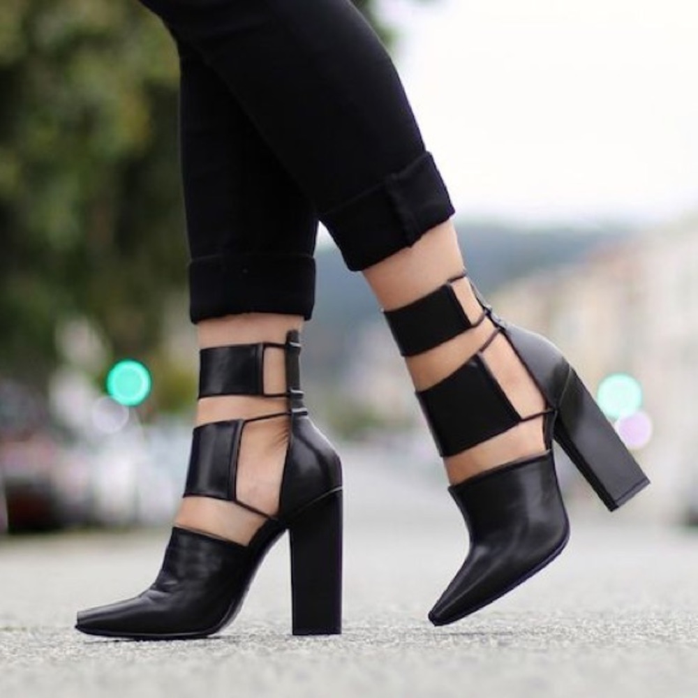 Alexander Wang cut out Mackenzie Boots