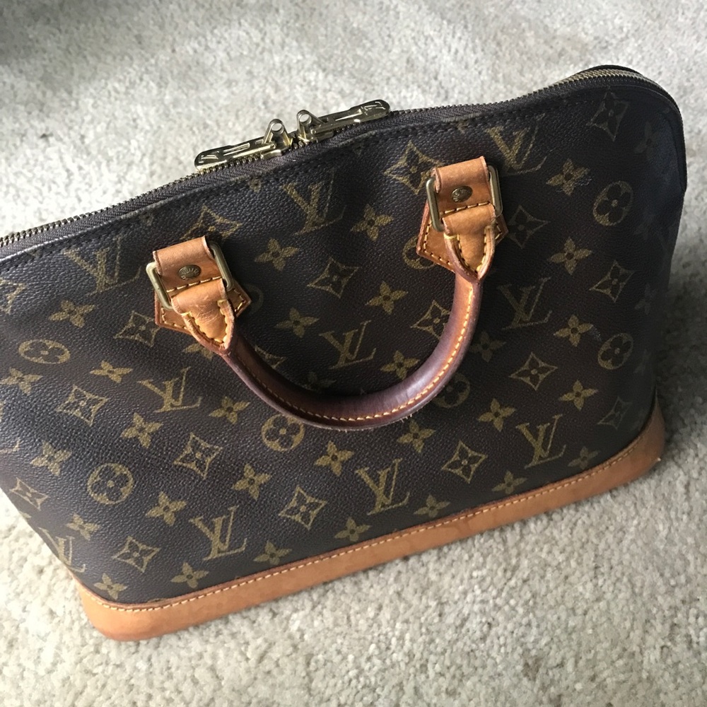 More pictures Alma Louis Vuitton