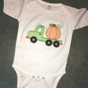 Flatbed Pumpkin Appliqué Truck