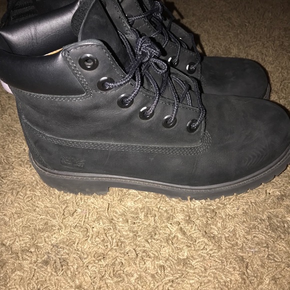 Juniors Size 5 Blk Timberland boots - Picture 2 of 4