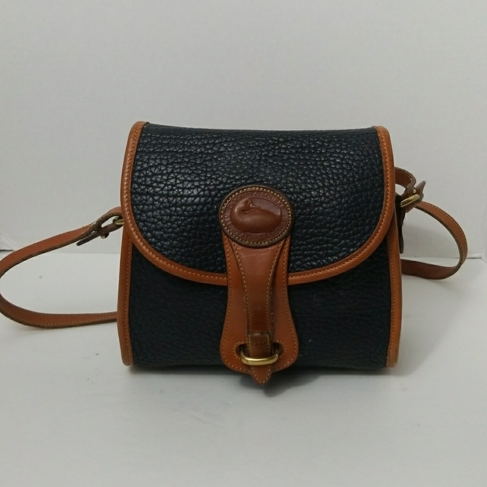 Vintage Dooney and Bourke CrossBody