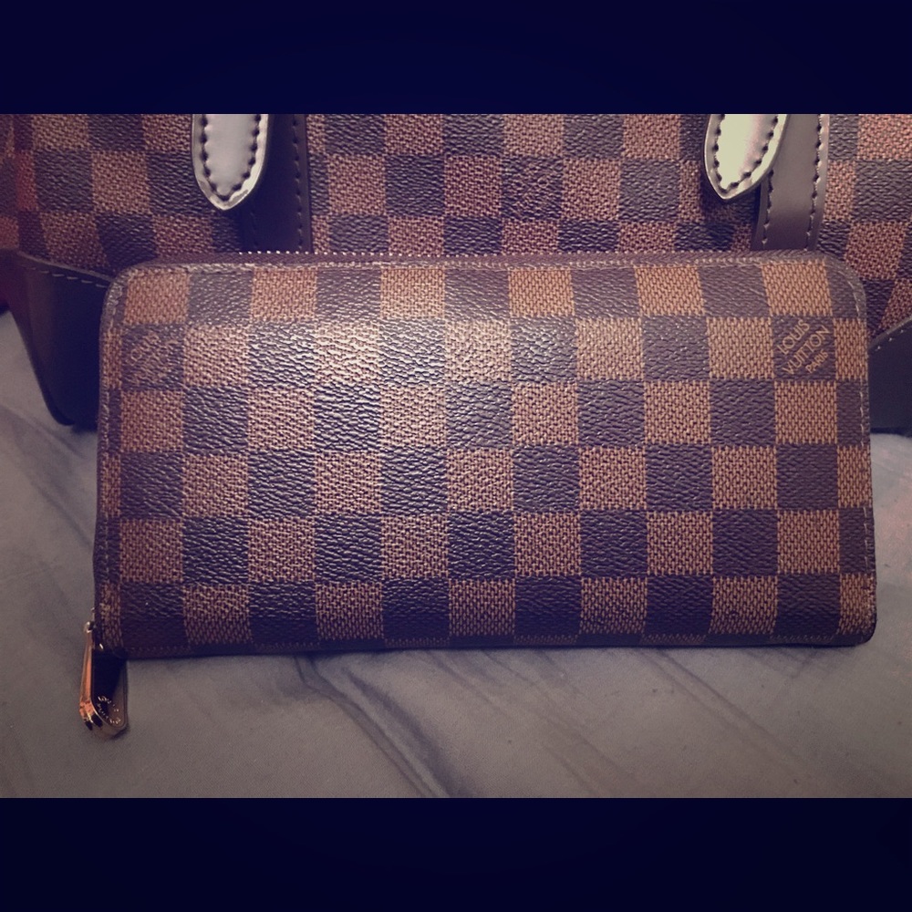 LVarge Wallet