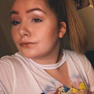 Meet your Posher, Katelynn