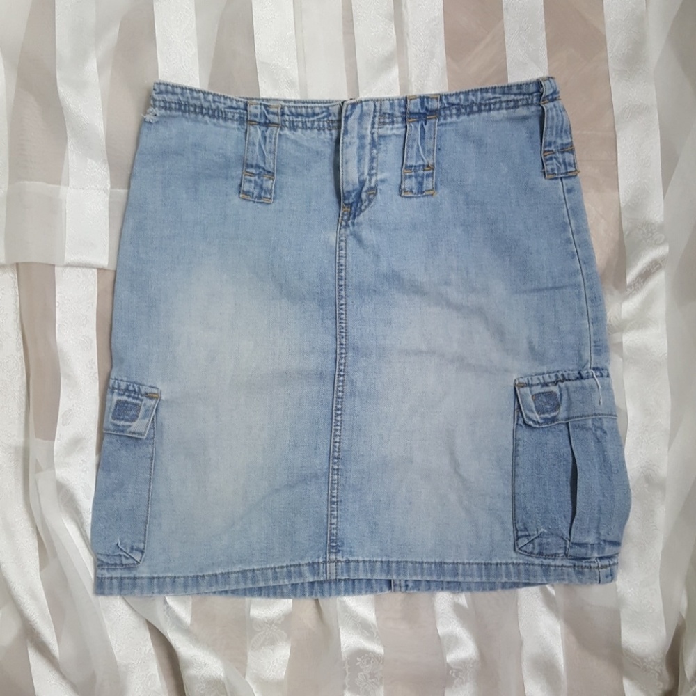 Tommy Hilfiger Denim Mini Skirt!