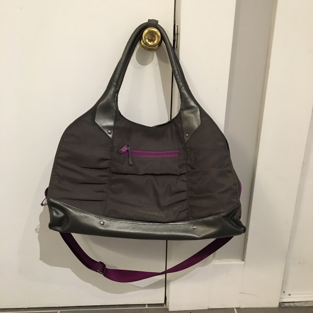 Athleta Gym Bag with FREE UA Headbands!