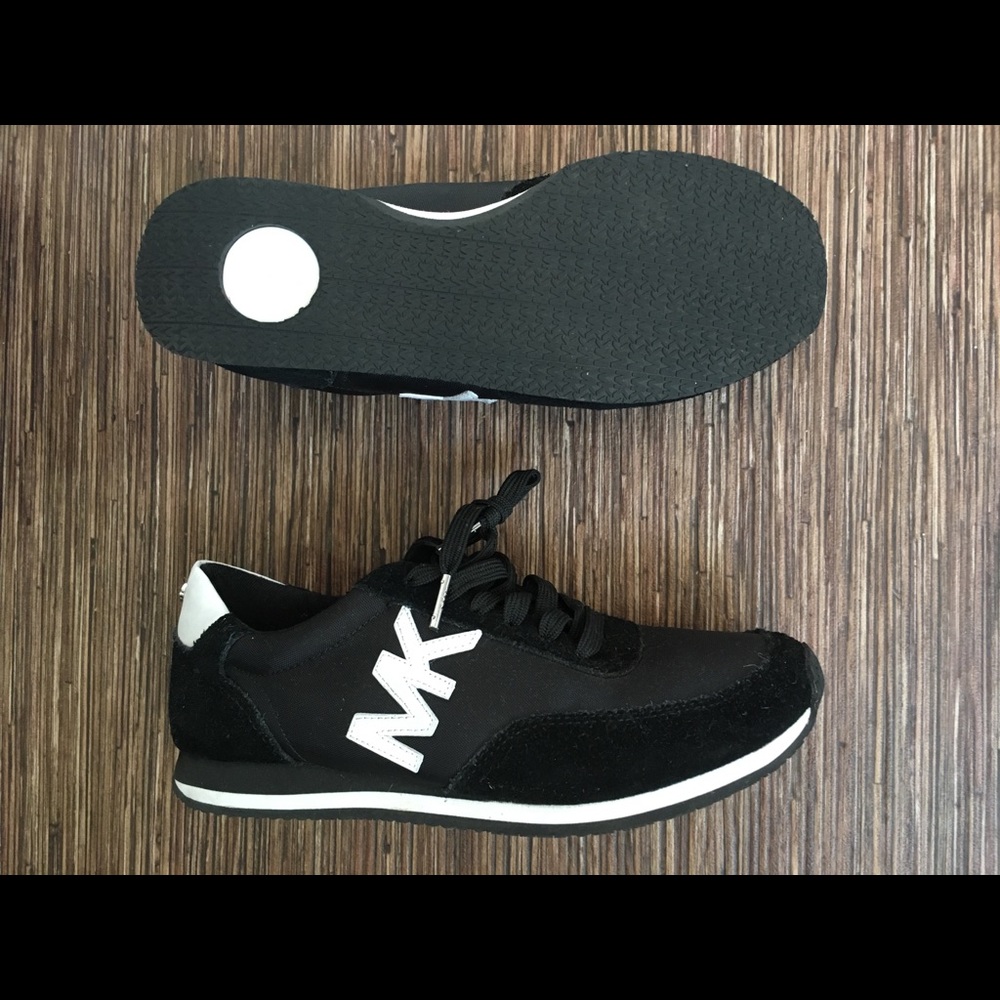 Michael Kors Stanton Trainers Black Sneakers NWOT