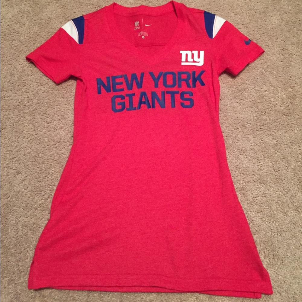 New York Giants Fitted V Neck T Shirt