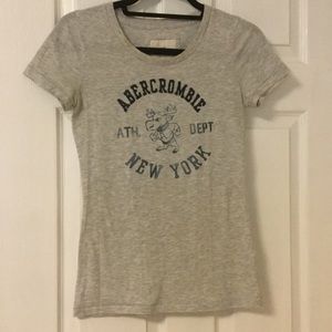 Abercrombie kids moose tee