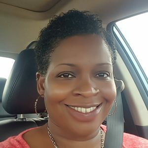 Meet your Posher, Gennette