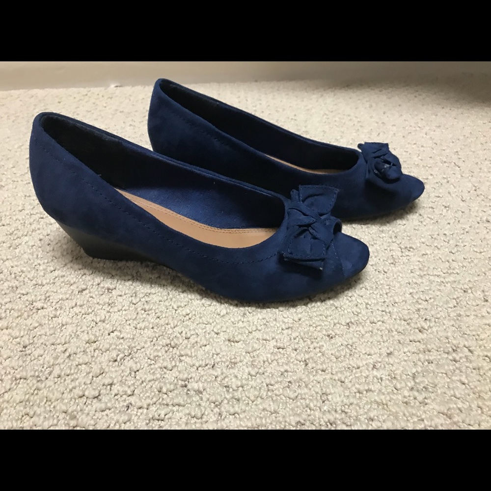Blue suede, small wedge, peep toe shoes. Size 7