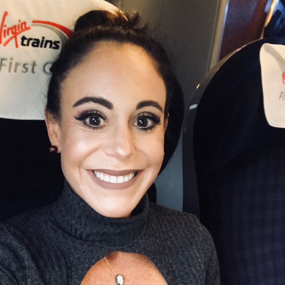 Meet your Posher, Loredana