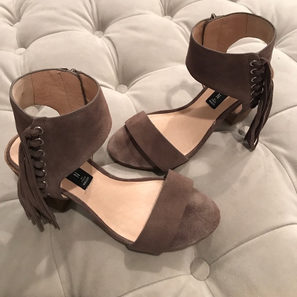 Steven By Steve Madden Shoes - STEVEN BY STEVE MADDEN taupe suede fringe wedges