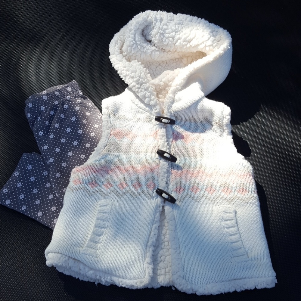 🤷‍♀️Sweet Sweater Vest!
