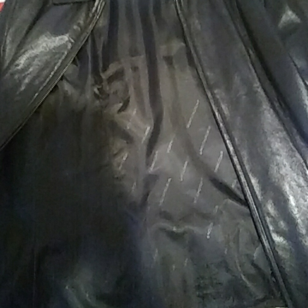 Leather Jacket - Picture 4 of 5