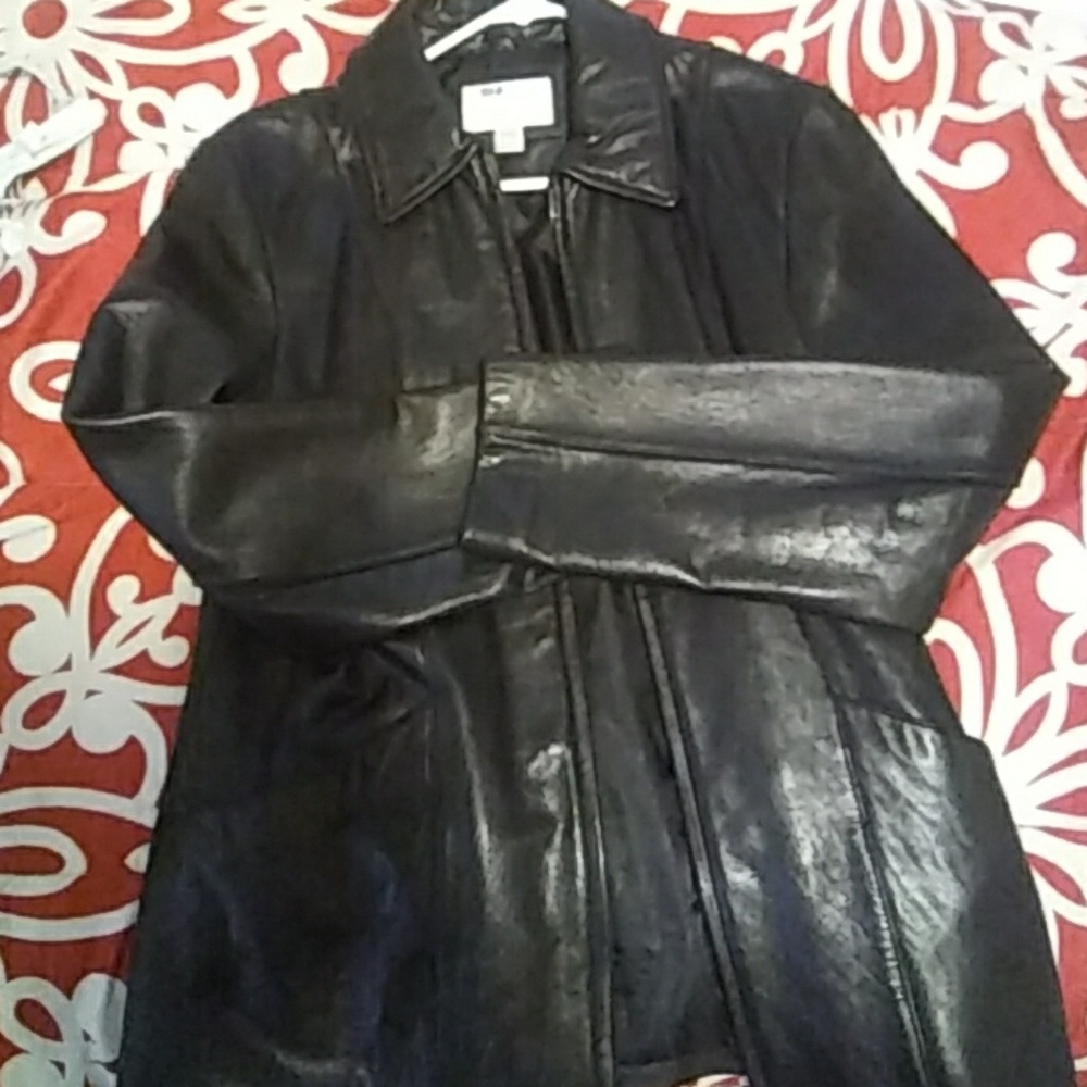 Leather Jacket - Picture 5 of 5