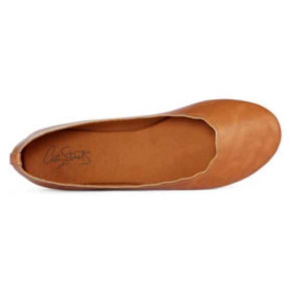SOLD City Streets Cara Women Ballet Flats - Picture 4 of 4
