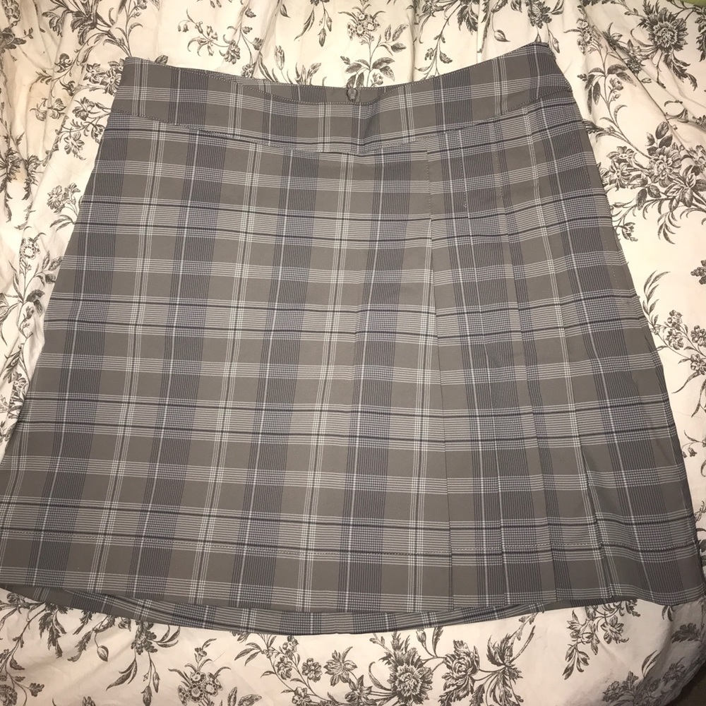 Nike Dri-Fit golf skort