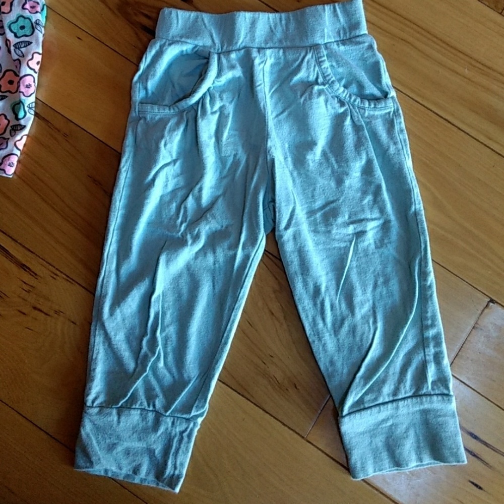 Jogger Set! - Picture 4 of 5