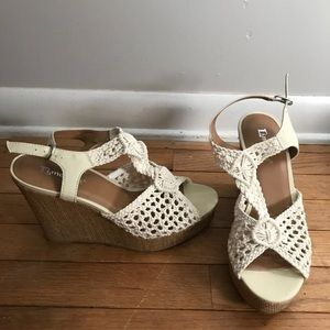 Crochet cream wedges