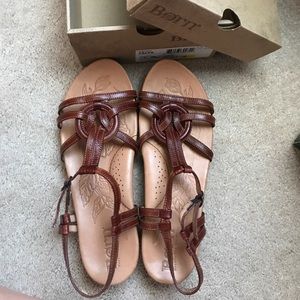 BORN Sandals BNIB Brown Talca Cognac Beautiful ♥️