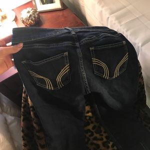 Super Cute Hollister Jeans Never Worn!!