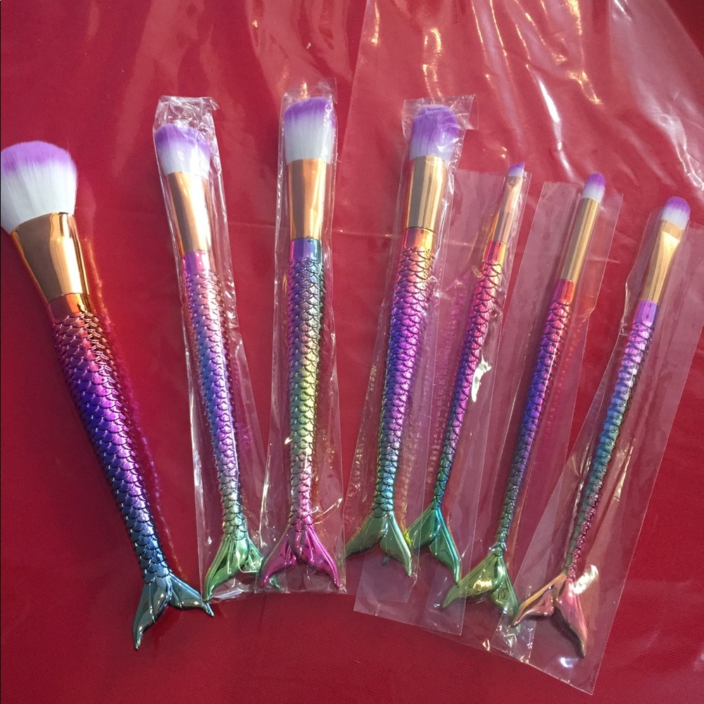 7pc mermaid brush set
