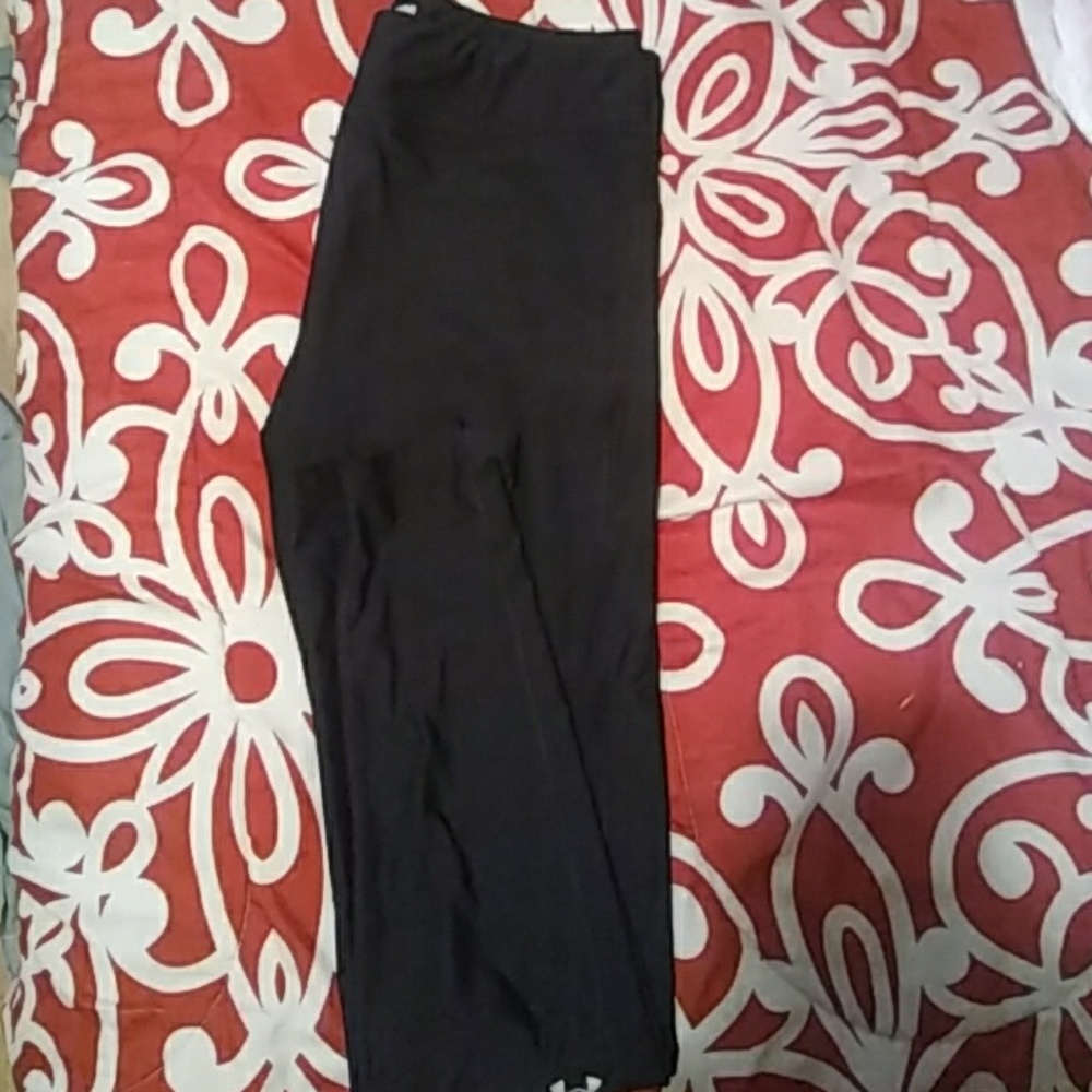 Under Armour compression leggings