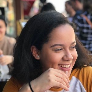 Meet your Posher, Daniela