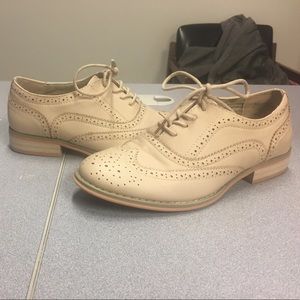 Beige oxfords